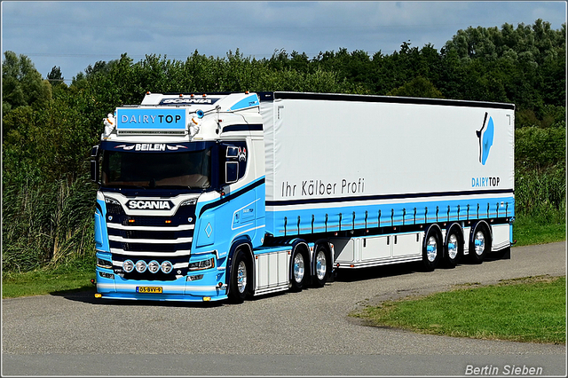 DSC 4525-border 16-08-2025