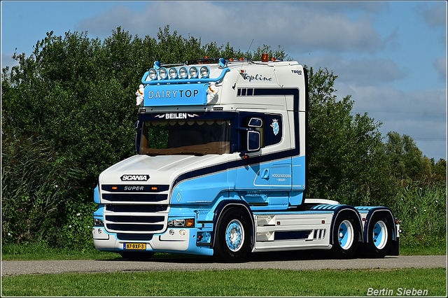 DSC 4587-border 16-08-2025