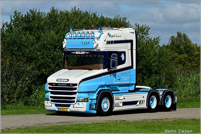 DSC 4588-border 16-08-2025