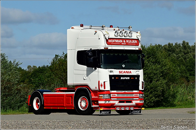 DSC 4678-border 16-08-2025