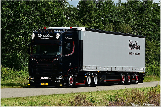 DSC 4768-border 23-08-2025