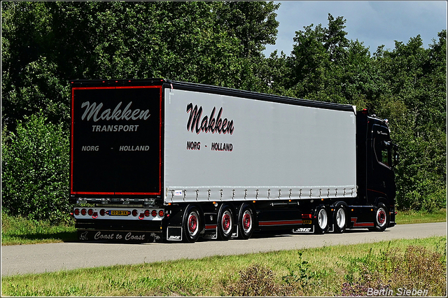 DSC 4808-border 23-08-2025