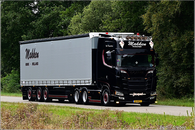 DSC 4845-border 23-08-2025