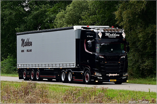 DSC 4848-border 23-08-2025