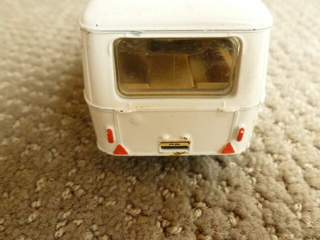 P1600850 p DBX-25-ND