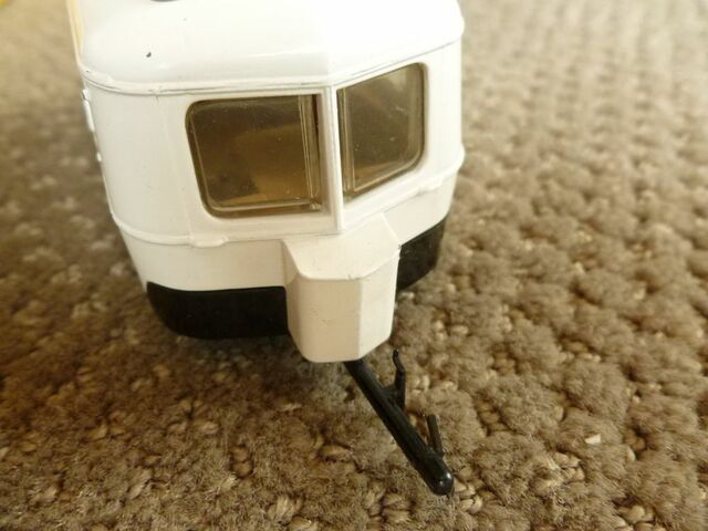 P1600851 p DBX-25-ND