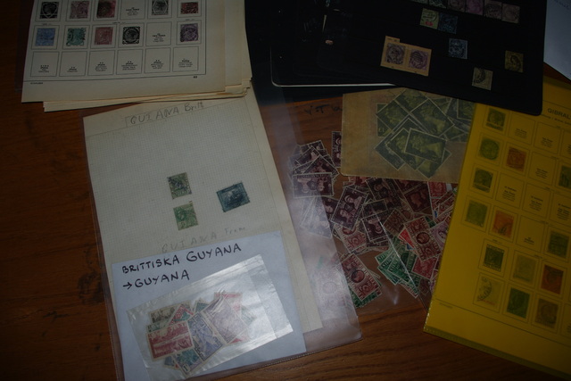 IMGP7940 England ant lapu ir vokeliuose Gibraltar Morocco Malta Guinea