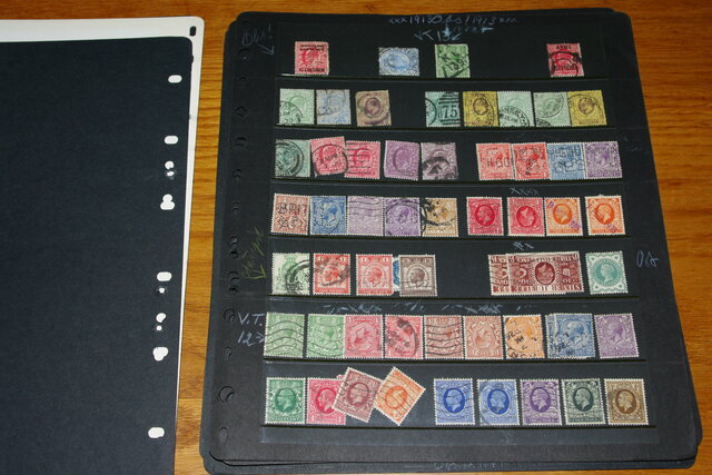 IMGP7951 England ant lapu ir vokeliuose Gibraltar Morocco Malta Guinea