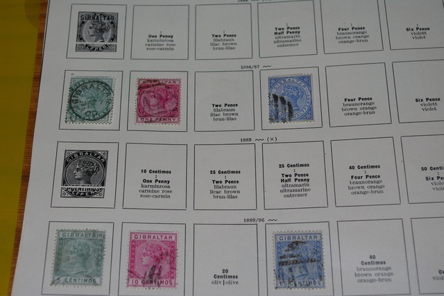 IMGP7973 England ant lapu ir vokeliuose Gibraltar Morocco Malta Guinea