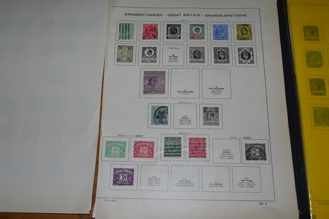 IMGP7996 England ant lapu ir vokeliuose Gibraltar Morocco Malta Guinea