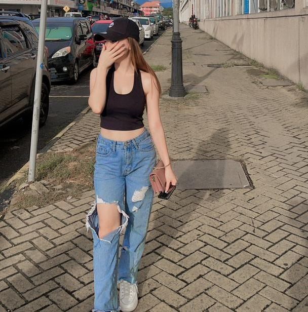 Escorts in Kl | Escortkl Picture Box