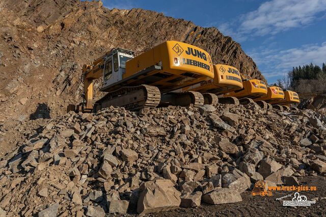 k-Günter Jung 2025-8 Günter Jung Steinbruch Drolshagen Weihnachten 2025