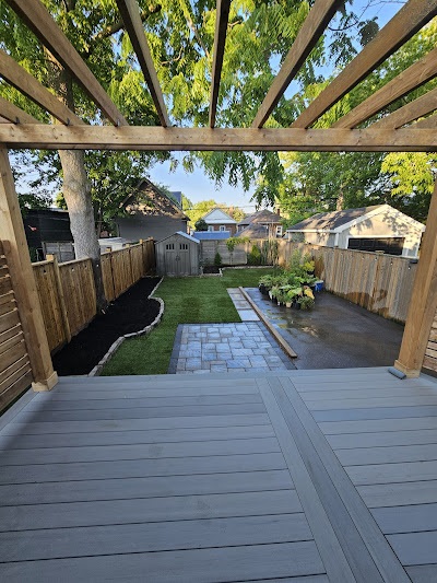 Fence company Maximum Landscaping Services