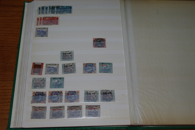 IMGP8944 Saar 2 albums 1920-1959 mint-used