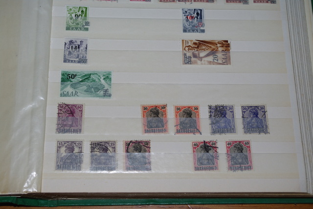 IMGP8953 Saar 2 albums 1920-1959 mint-used