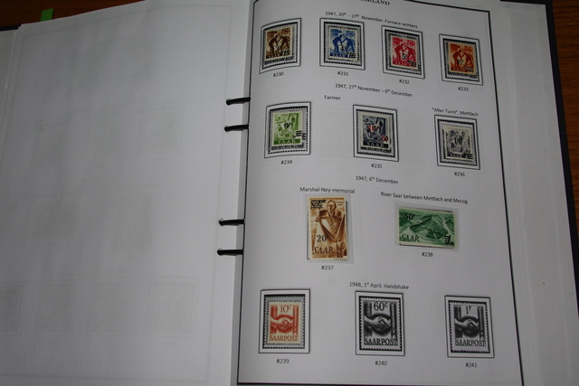 IMGP8970 Saar 2 albums 1920-1959 mint-used
