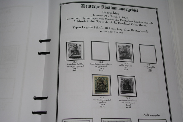 IMGP8987 Saar 2 albums 1920-1959 mint-used