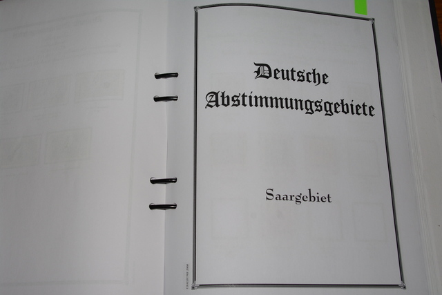 IMGP8990 Saar 2 albums 1920-1959 mint-used