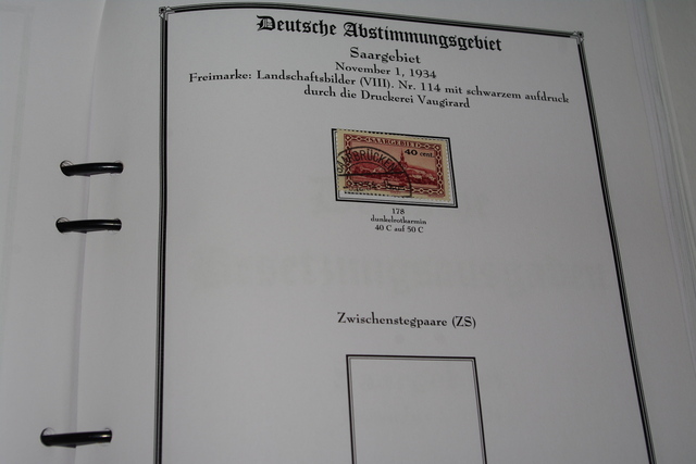 IMGP9002 Saar 2 albums 1920-1959 mint-used