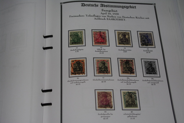 IMGP9012 Saar 2 albums 1920-1959 mint-used