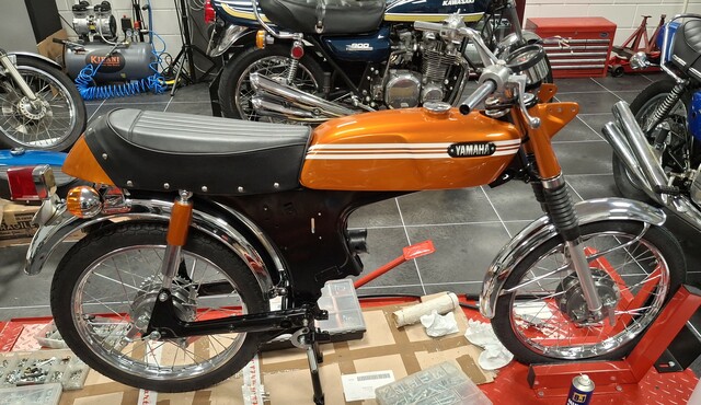 20260110 222933 1972 FS1 5-speed Mandarin Orange