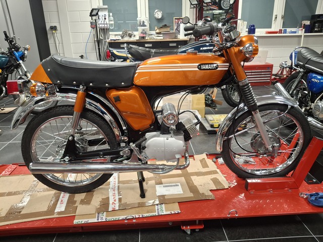 20260114 223519 1972 FS1 5-speed Mandarin Orange