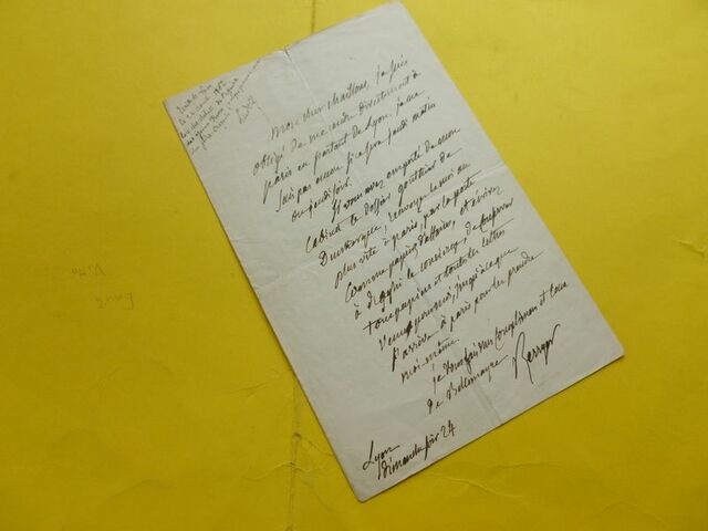 P1640711 p DBX-26-JF