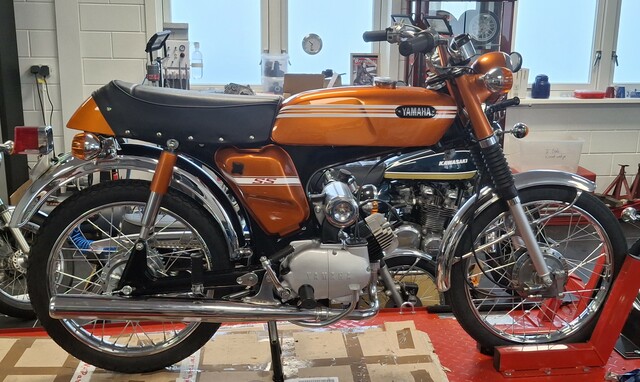 20260116 103308 1972 FS1 5-speed Mandarin Orange