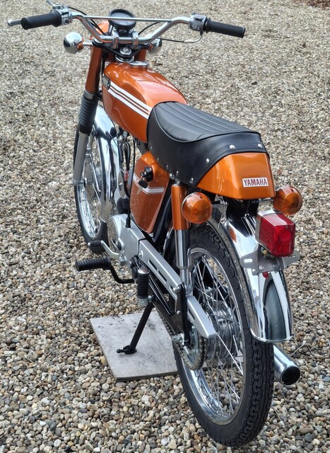 20260116 104604 1972 FS1 5-speed Mandarin Orange