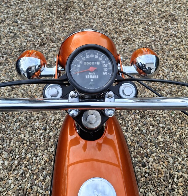 20260116 104644 1972 FS1 5-speed Mandarin Orange