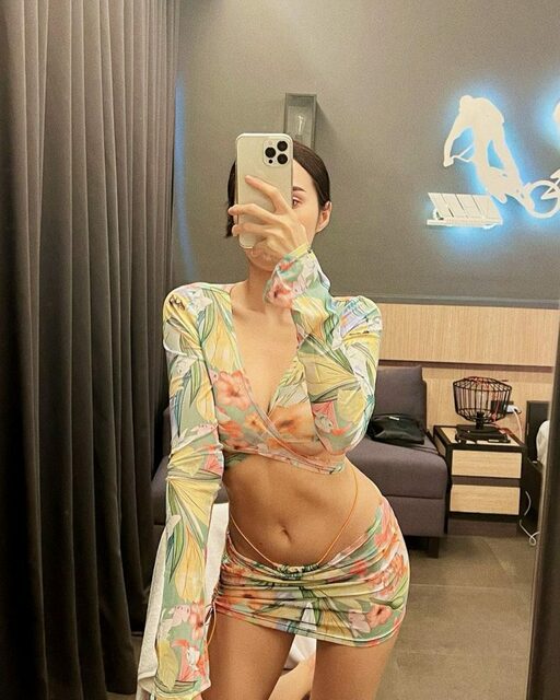 Online Escort Agency | Escortkl Picture Box