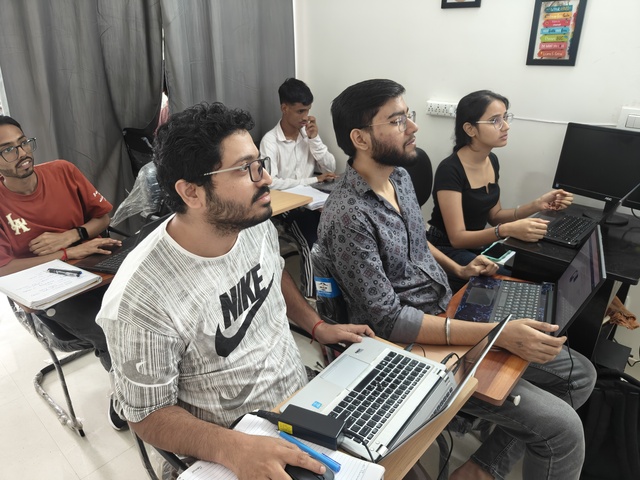 best digital marketing institute in karol bagh (2) Picture Box