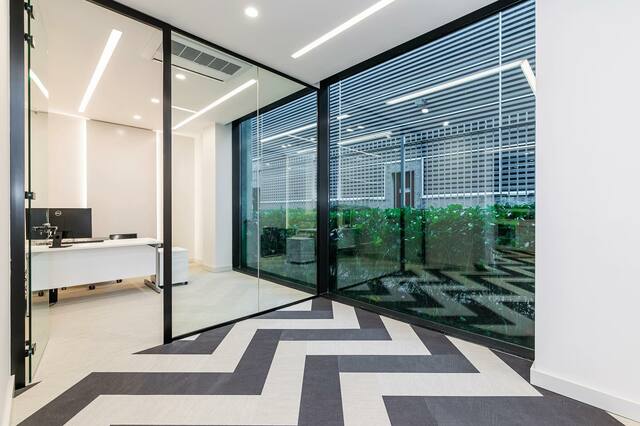 Sandyford dental implants Seapoint Dental Clinic @The Beacon Sandyford