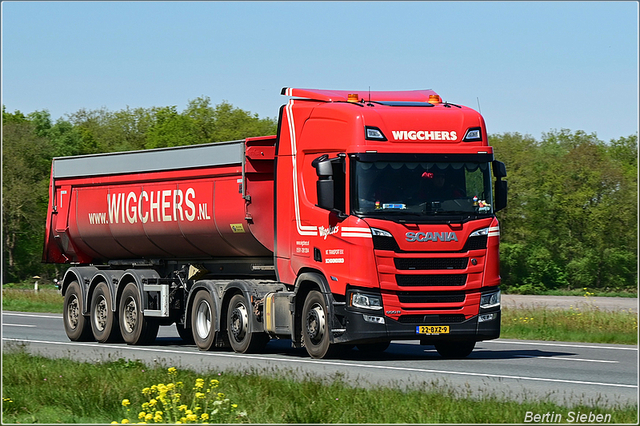 DSC 5855-border 2024-04