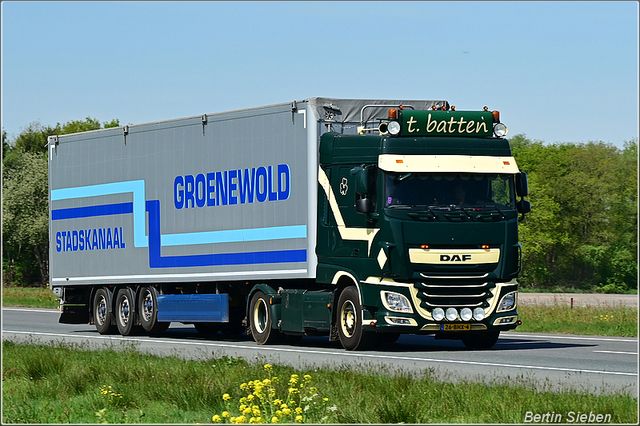 DSC 5864-border 2024-04