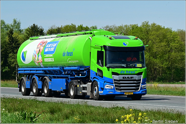 DSC 5887-border 2024-04