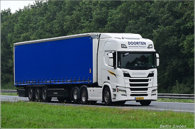 DSC 9762-border 25-07-2025 Truckstar