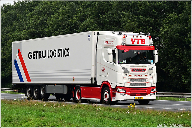 DSC 9825-border 25-07-2025 Truckstar
