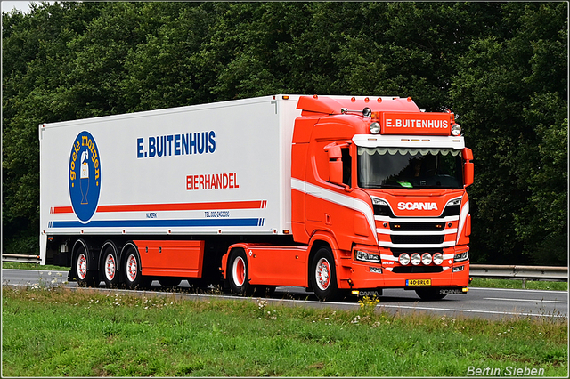 DSC 9881-border 25-07-2025 Truckstar