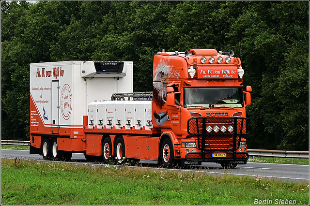 DSC 9906-border 25-07-2025 Truckstar