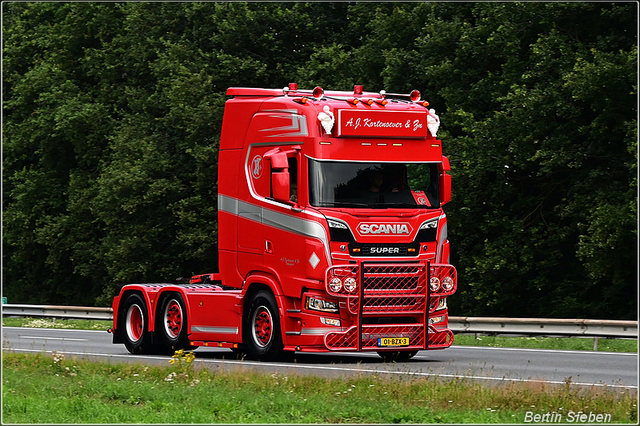 DSC 9955-border 25-07-2025 Truckstar