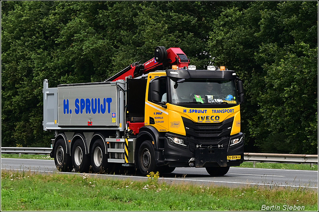 DSC 9984-border 25-07-2025 Truckstar