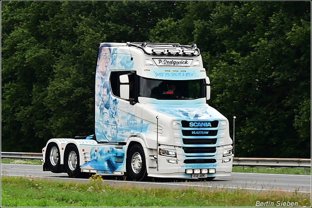 DSC 0352-border 25-07-2025 Truckstar