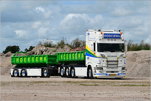 DSC 4962-border 23-08-2025