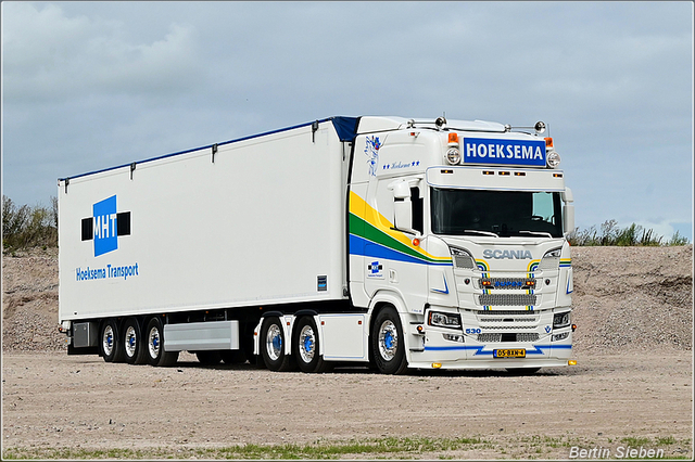 DSC 4983-border 23-08-2025