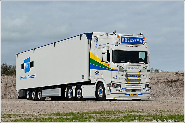 DSC 4994-border 23-08-2025