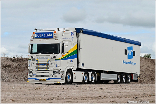 DSC 5048-border 23-08-2025