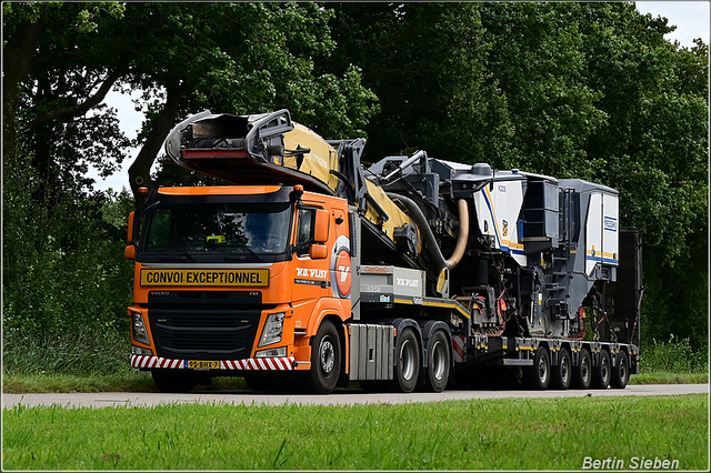 DSC 5181-border 23-08-2025