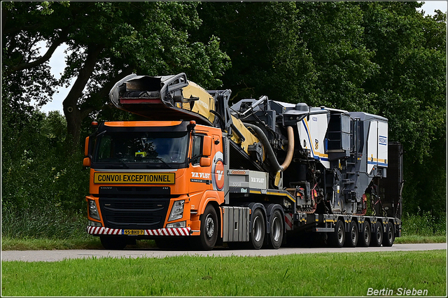 DSC 5185-border 23-08-2025