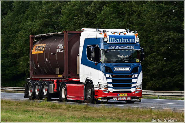 DSC 5277-border 23-08-2025